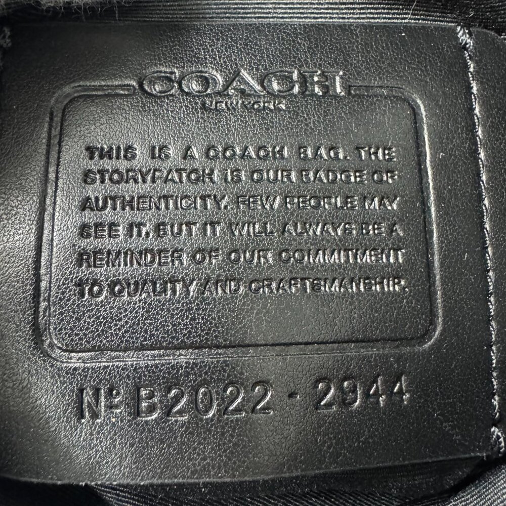 NWOT Authentic Coach # 2944 Black Leather Ranger Mini Pack - Picture 8 of 15